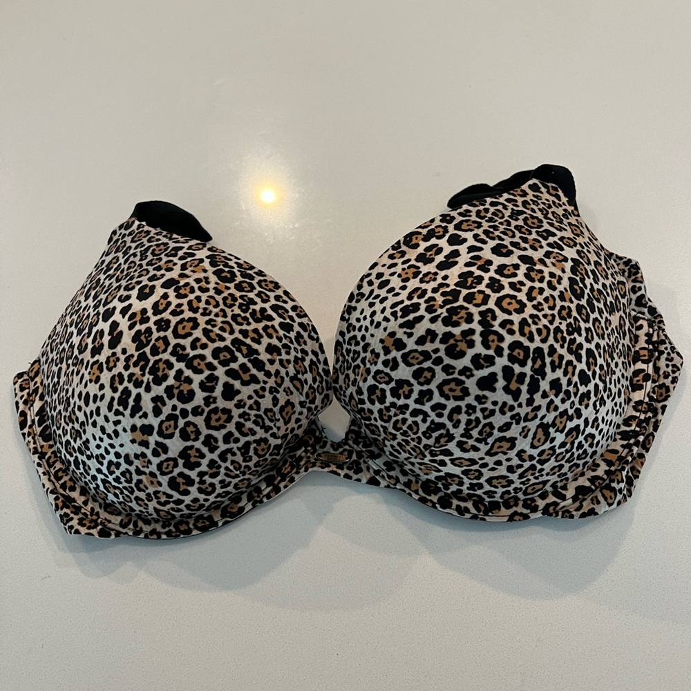 Victoria’s Secret push-up bar sz 34DD
